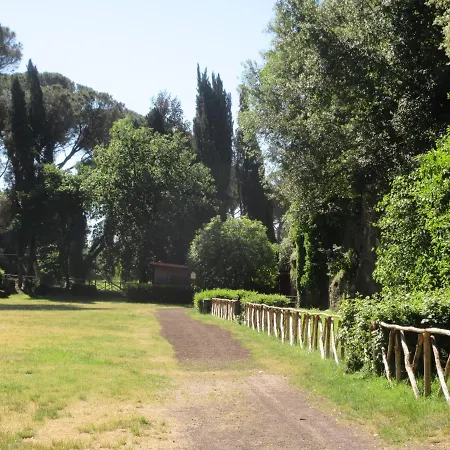Radici Etrusche Affittacamere Sutri